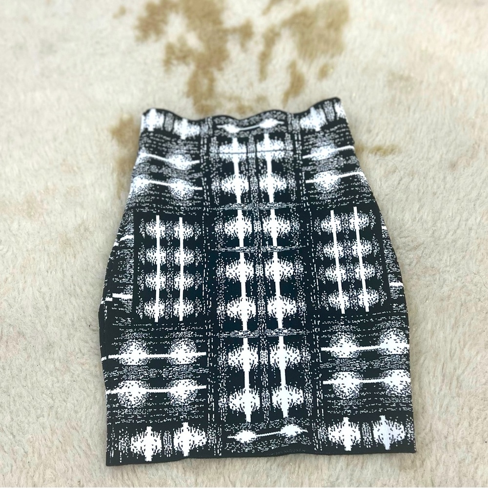 BCBGMaxAzria Bandage skirt